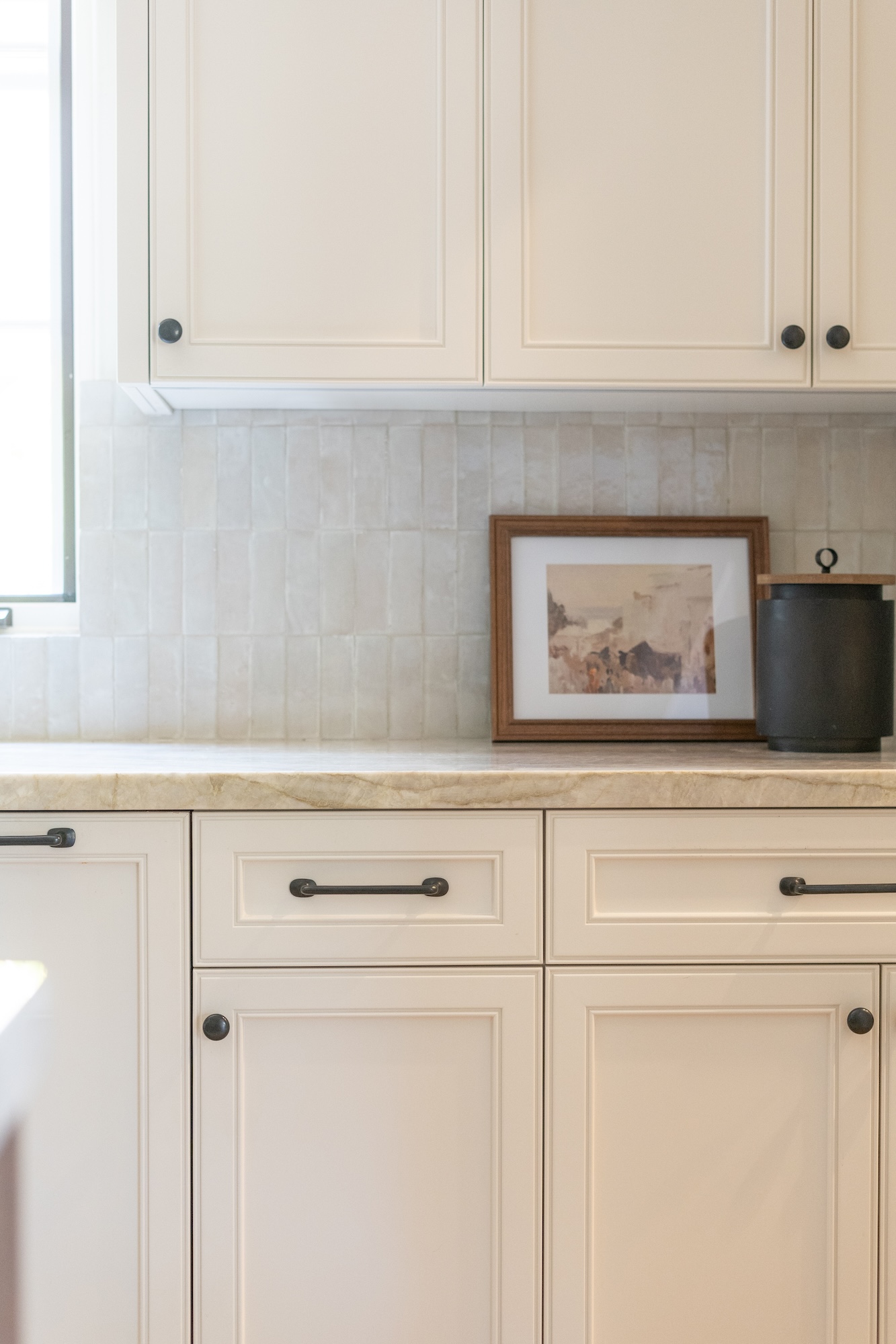 Dark Hardware On Light Cabinets Kitchen