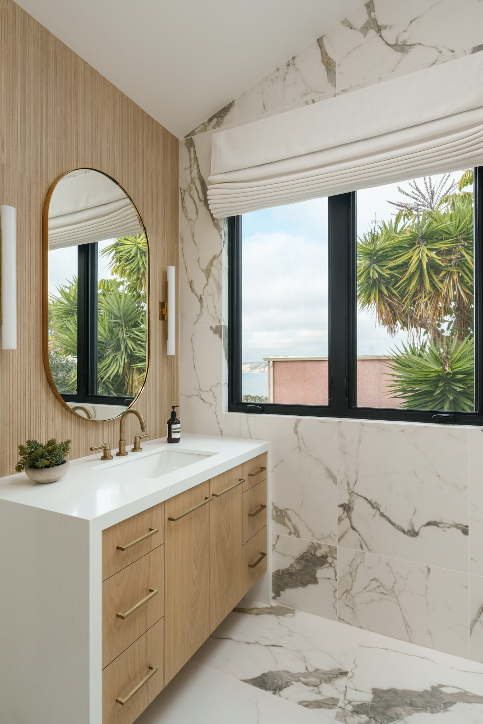 La Jolla Primary Bath Design