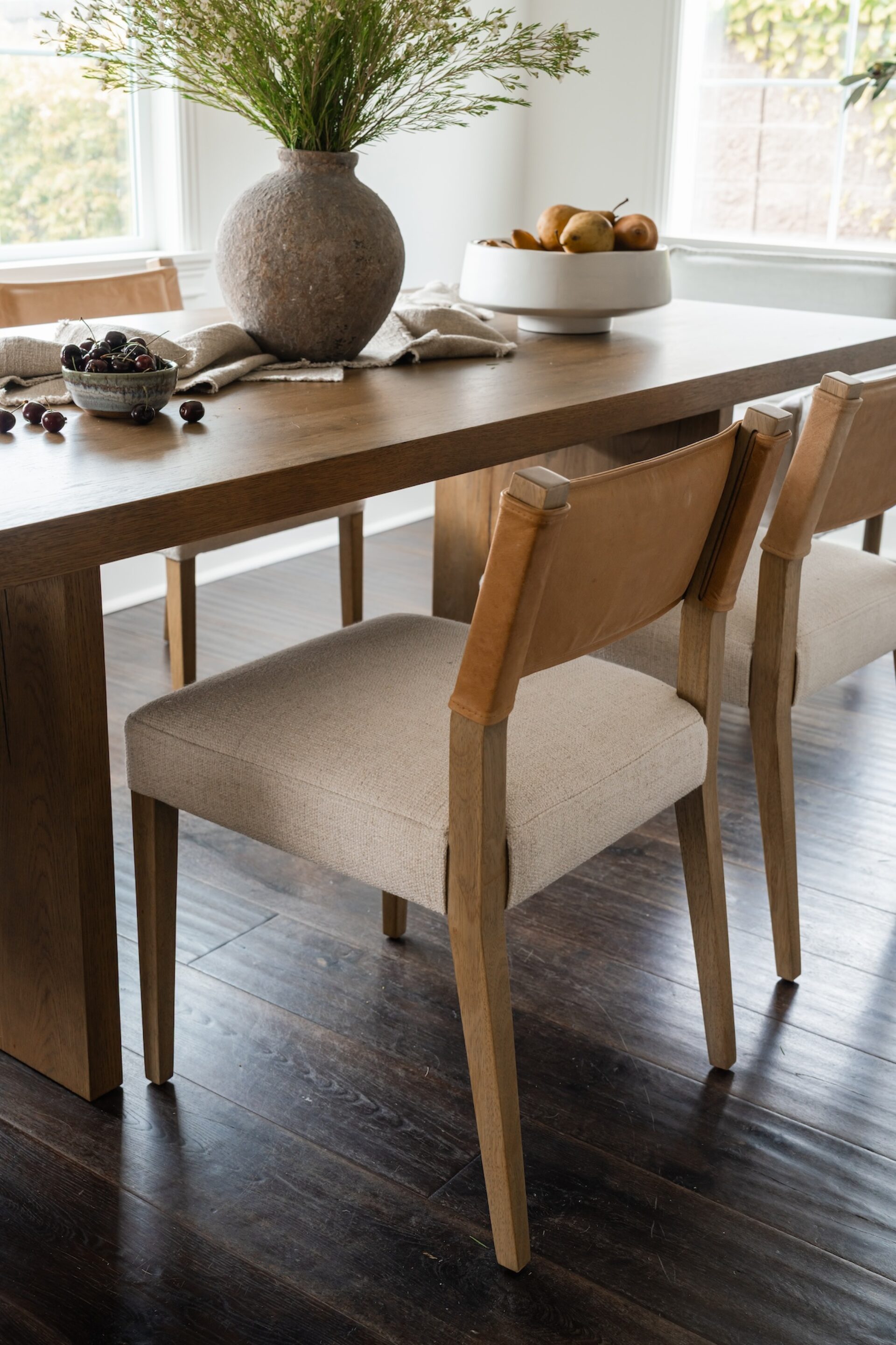 Laura Abrams Design Dining Table Chair Detail