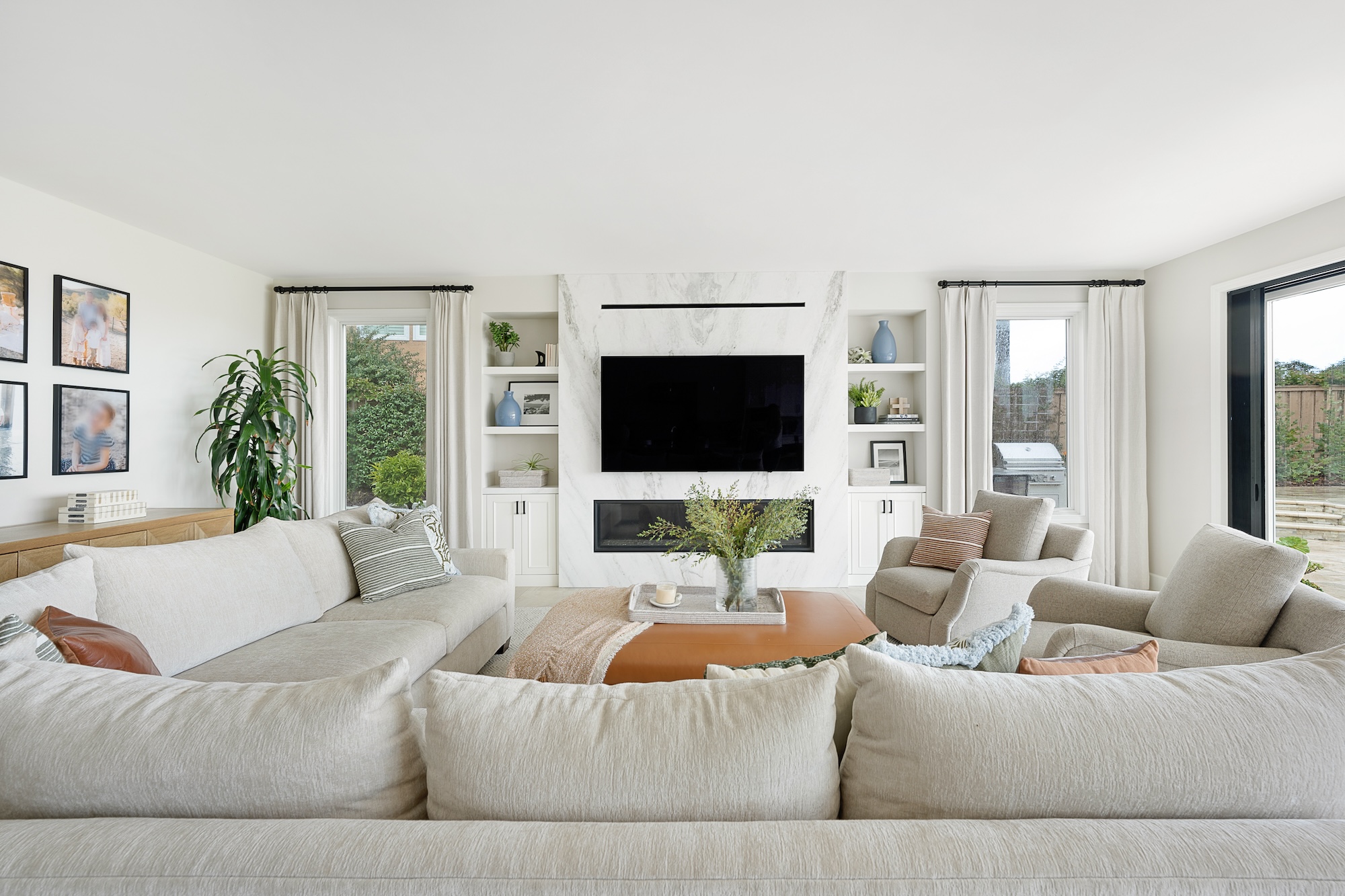 Living Room Furnishings San Diego