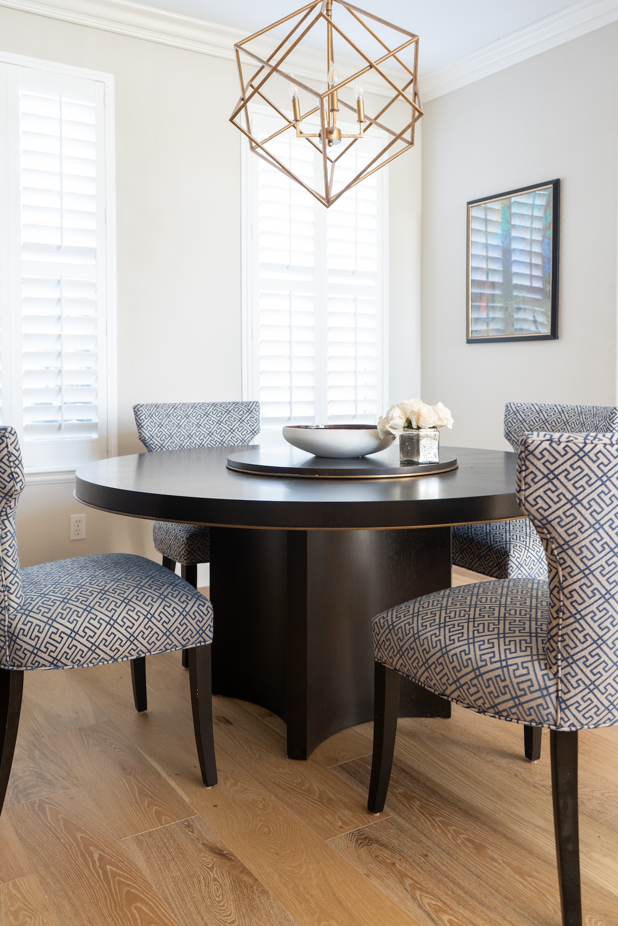 Round Dark Wood Dining Table And Chairs